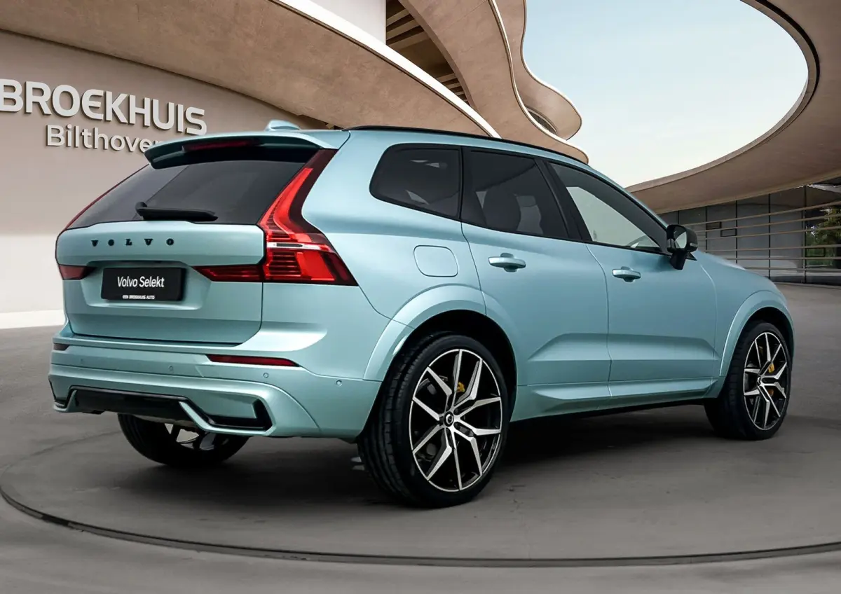 POLESTAR Engineered T8 hybrid Long Range | SoH 100% | Bowers & Wilkins | Panoramadak | PDC V+A en 360 camera | Stoel + Stuurverwarming | Keyless | BLIS | Alarm |