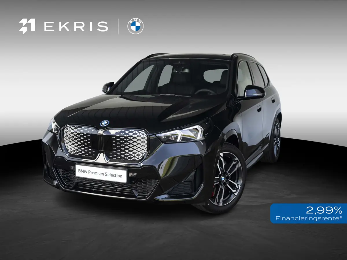 eDrive20 | M Sportpakket Pro | Premium Pack | Travel Pack | 19 inch | M Adaptief onderstel | Glazen panoramadak | Comfort Access | Driving Assistent Plus | Trekhaak