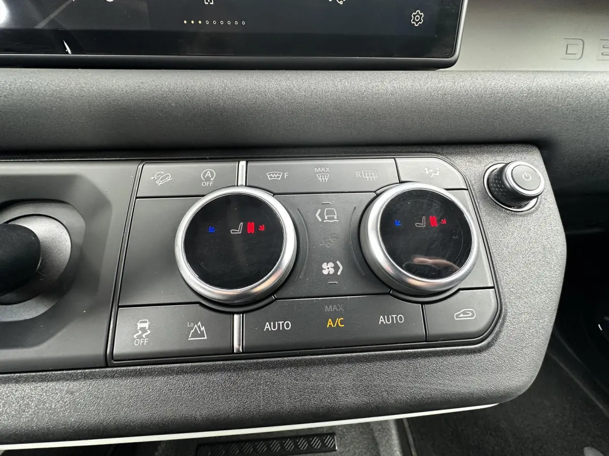 3.0 D200 MHEV SE