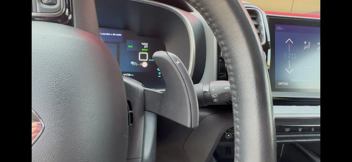 1.6 Plug-in Hybrid 225 Business Plus | Apple Carplay / Android Auto | Cruise Control | Adaptieve Lane Assist | Climate Control | Parkeersensoren Voor en Achter | Navigatie | Keyless Entry | 