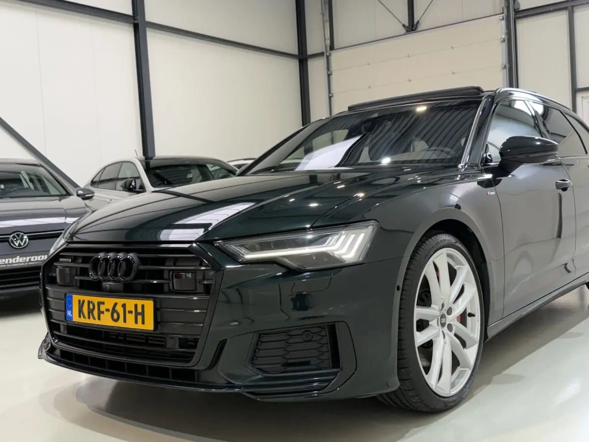 55 TFSI e 367pk quattro Pro Line S Competition | Audi Exclusive kleur