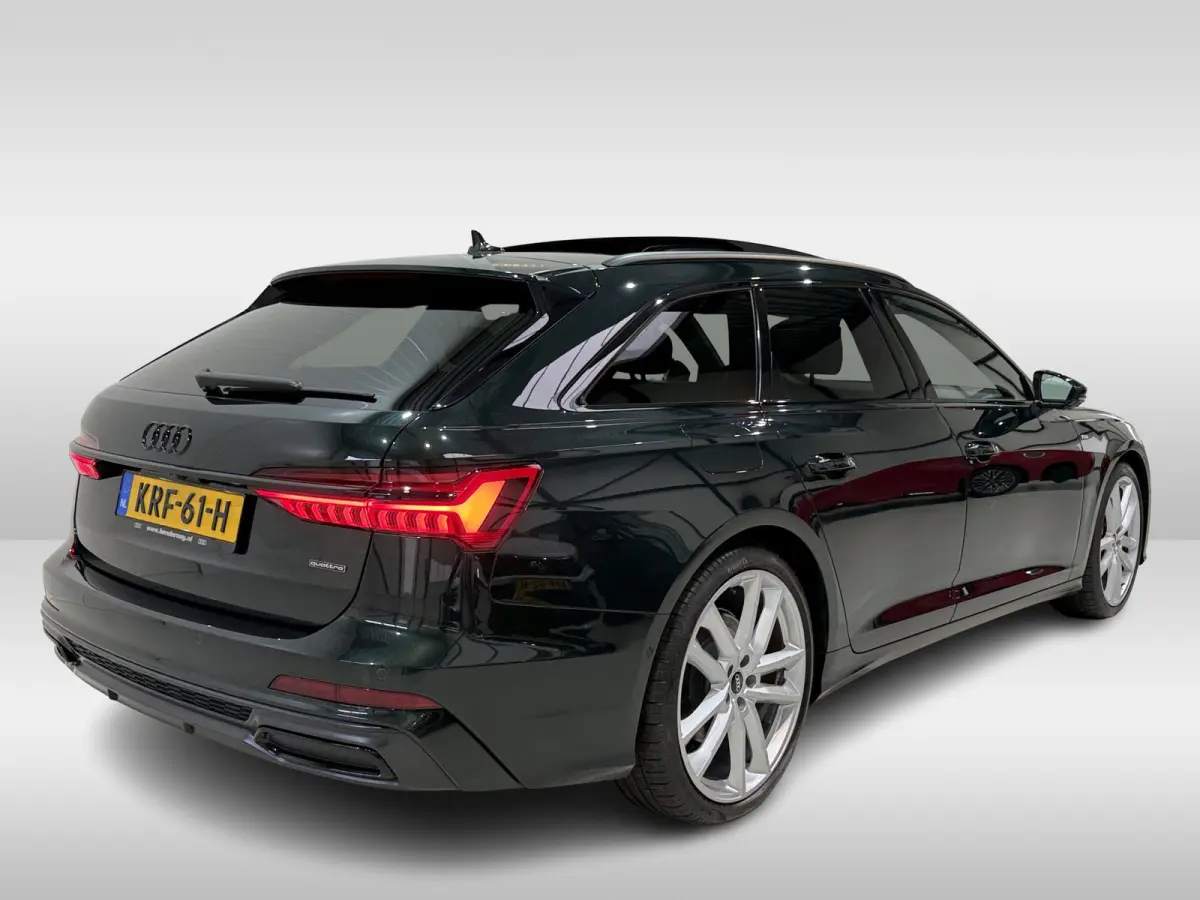 55 TFSI e 367pk quattro Pro Line S Competition | Audi Exclusive kleur