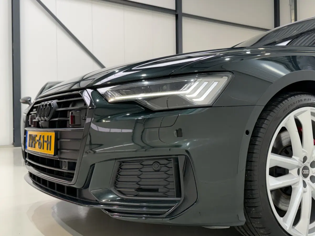 55 TFSI e 367pk quattro Pro Line S Competition | Audi Exclusive kleur