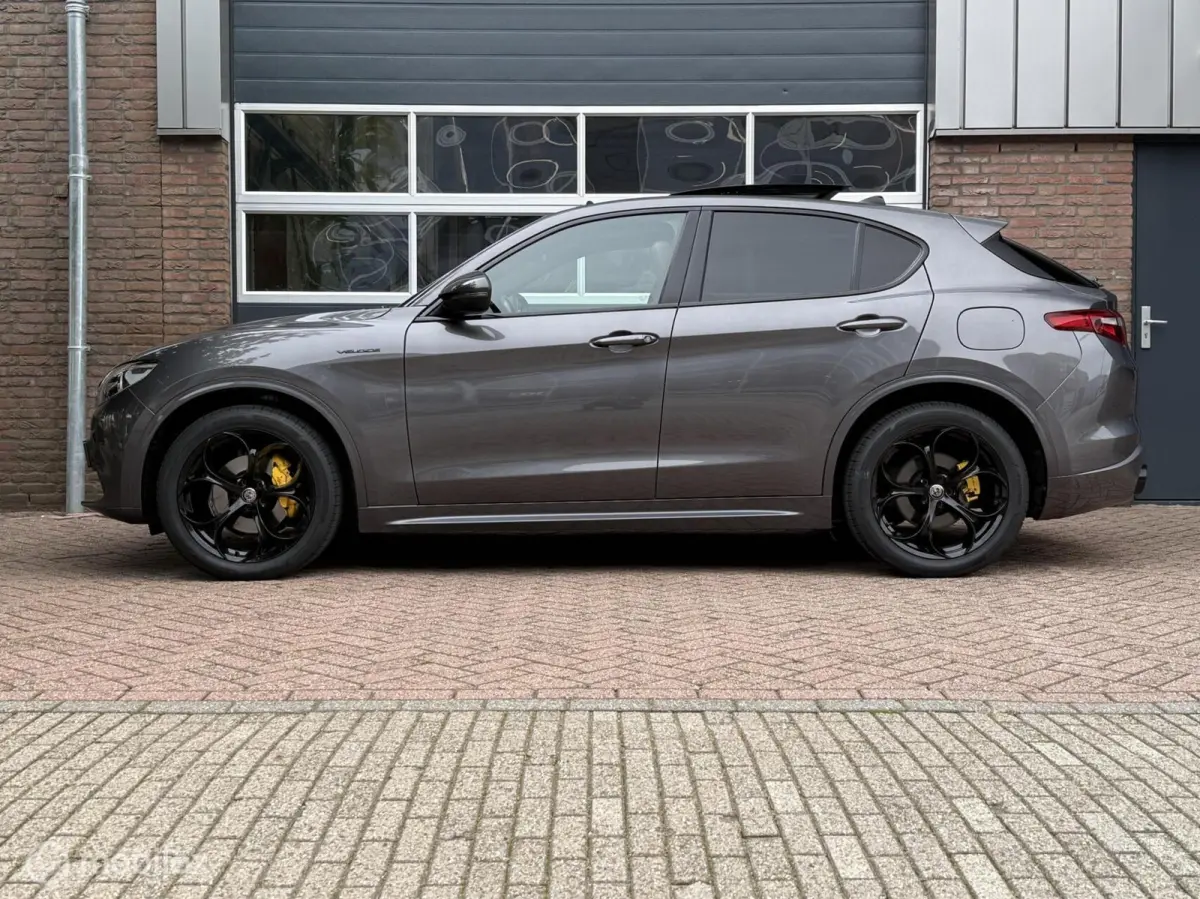 2.0 T AWD Veloce Panodak Leer Navi Carplay Camera Harman Kardon Trekhaak
