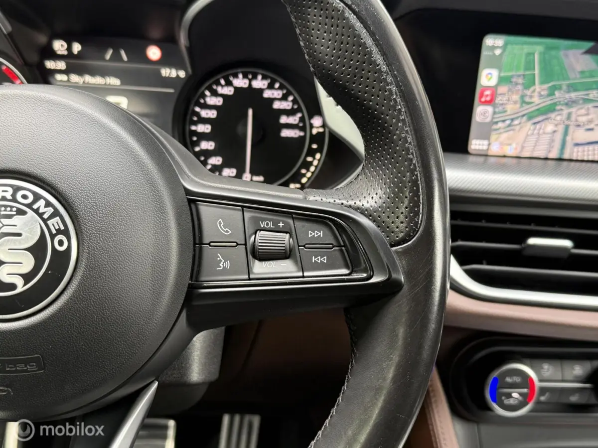 2.0 T AWD Veloce Panodak Leer Navi Carplay Camera Harman Kardon Trekhaak