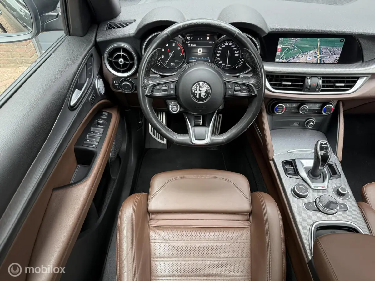 2.0 T AWD Veloce Panodak Leer Navi Carplay Camera Harman Kardon Trekhaak