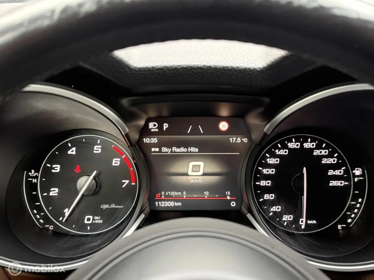 2.0 T AWD Veloce Panodak Leer Navi Carplay Camera Harman Kardon Trekhaak