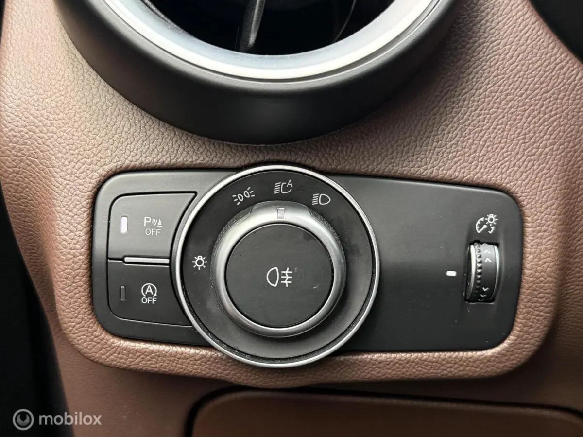2.0 T AWD Veloce Panodak Leer Navi Carplay Camera Harman Kardon Trekhaak