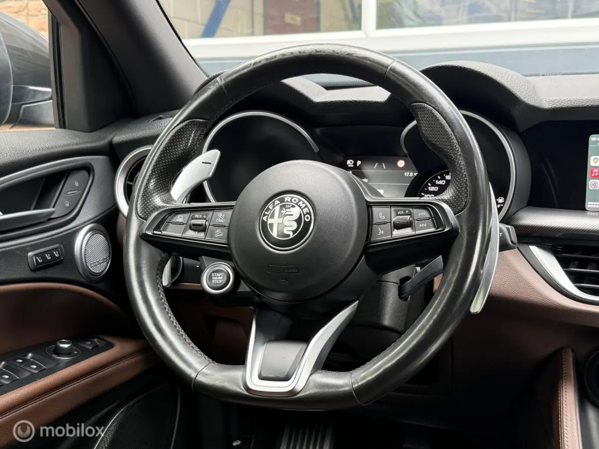 2.0 T AWD Veloce Panodak Leer Navi Carplay Camera Harman Kardon Trekhaak