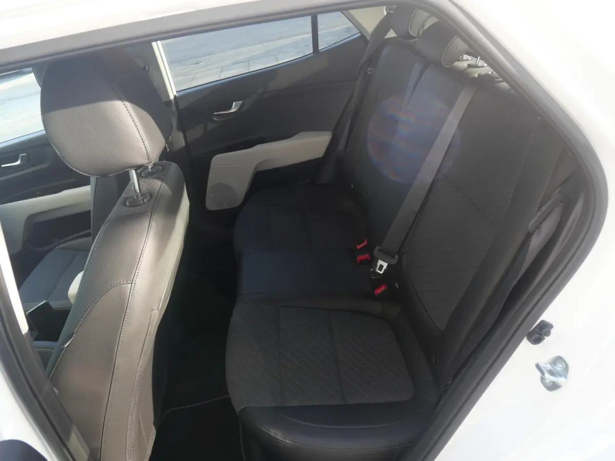 1.0 T-GDi MHEV GT-Line | Schuif/kantel | Navigatie | Camera | Carplay | Climate | Cruise