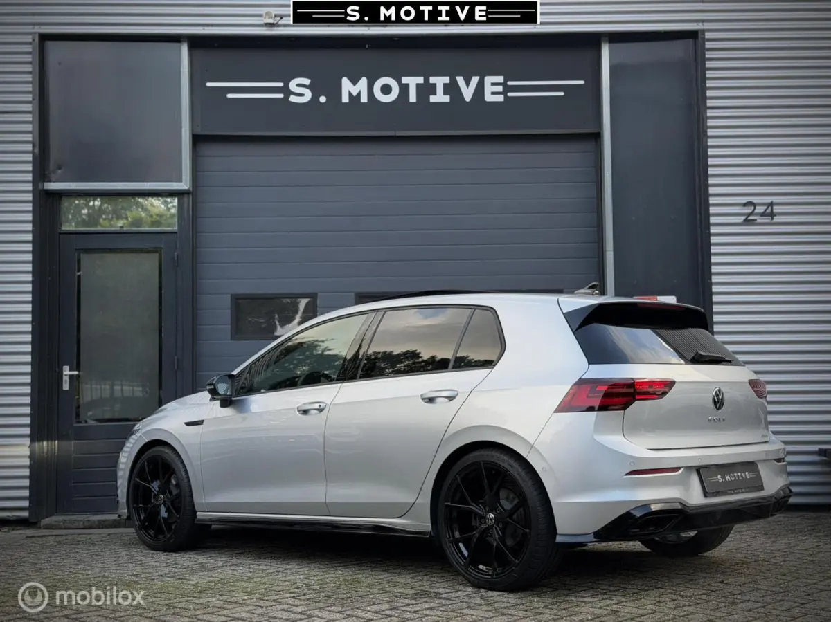 1.5 eTSI R-Line H&K, Pano, Hub, IQ, Sfeer, Camera