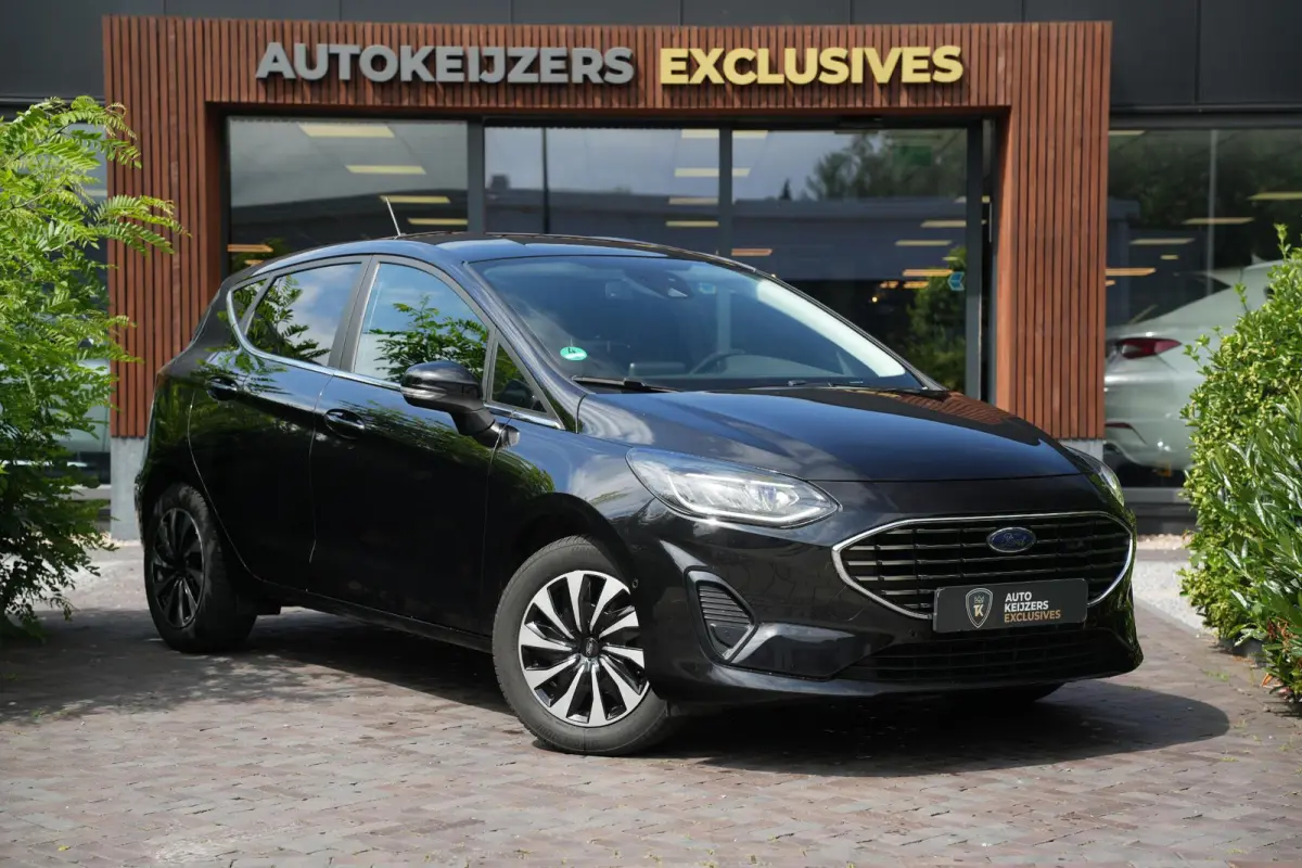 1.0 EcoBoost Hybrid Titanium