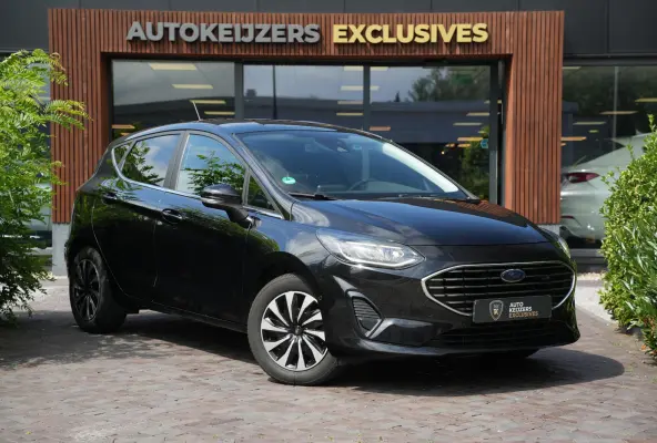 1.0 EcoBoost Hybrid Titanium