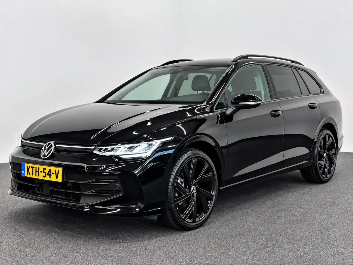 1.5 eTSI Life DSG Navigatie Apple Carplay Android Auto Parkeerhulp Adaptive Cruise Control Stoel- en stuurverwarming Sfeerverlichting Virtual Cockpit Climate Control