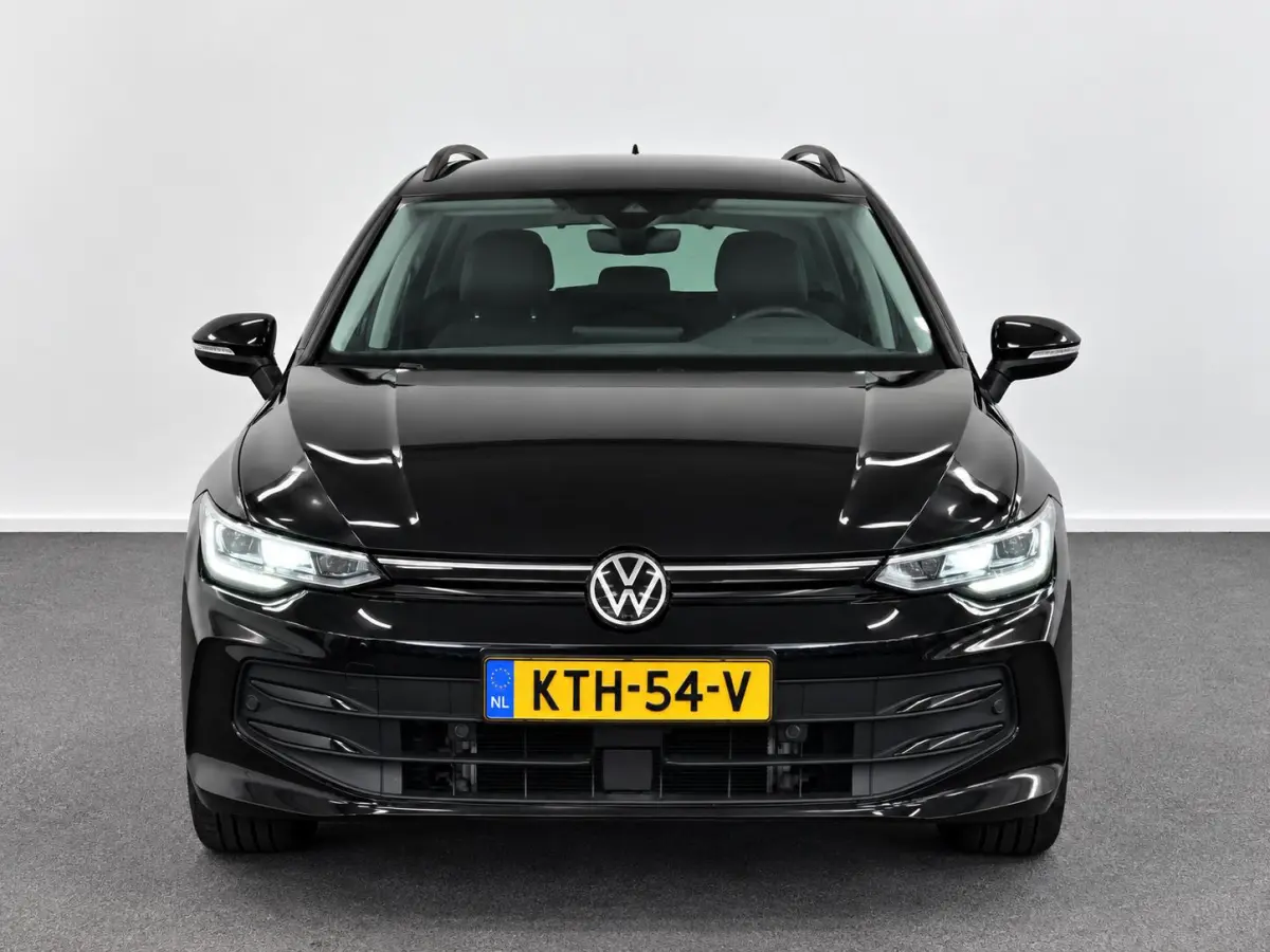 1.5 eTSI Life DSG Navigatie Apple Carplay Android Auto Parkeerhulp Adaptive Cruise Control Stoel- en stuurverwarming Sfeerverlichting Virtual Cockpit Climate Control