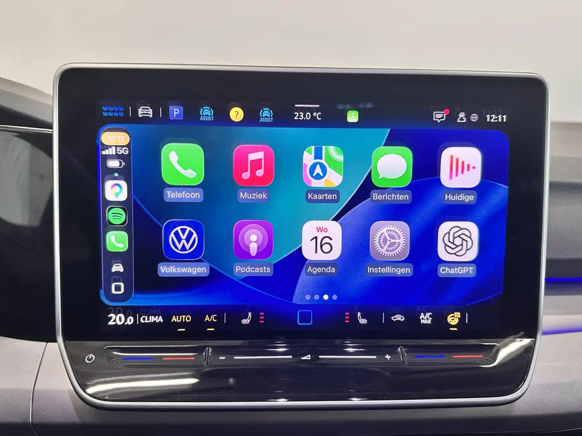 1.5 eTSI Life DSG Navigatie Apple Carplay Android Auto Parkeerhulp Adaptive Cruise Control Stoel- en stuurverwarming Sfeerverlichting Virtual Cockpit Climate Control