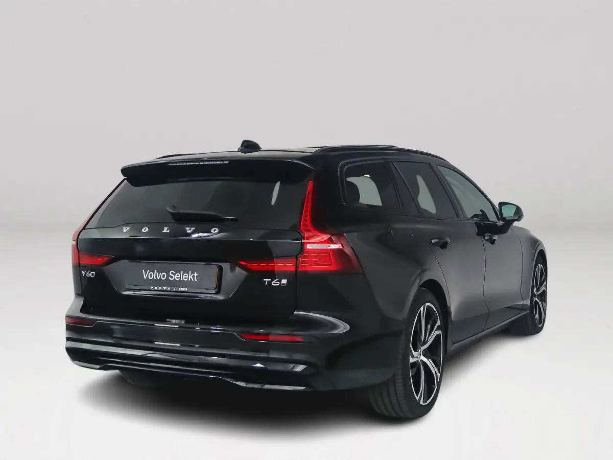 T6 Plug-in hybrid AWD Ultra Dark | Panoramadak | 360° camera | Harman Kardon | Head-up display | Stoel- en Stuurverwarming