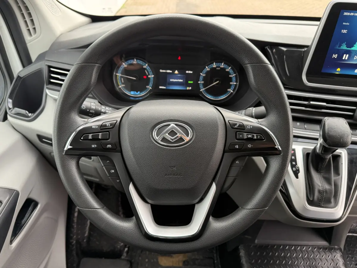 L2H2 72kWh 280km Stads-WLTP Snelladen LED Carplay Cruise control Camera Airco Parkeersensoren v+a