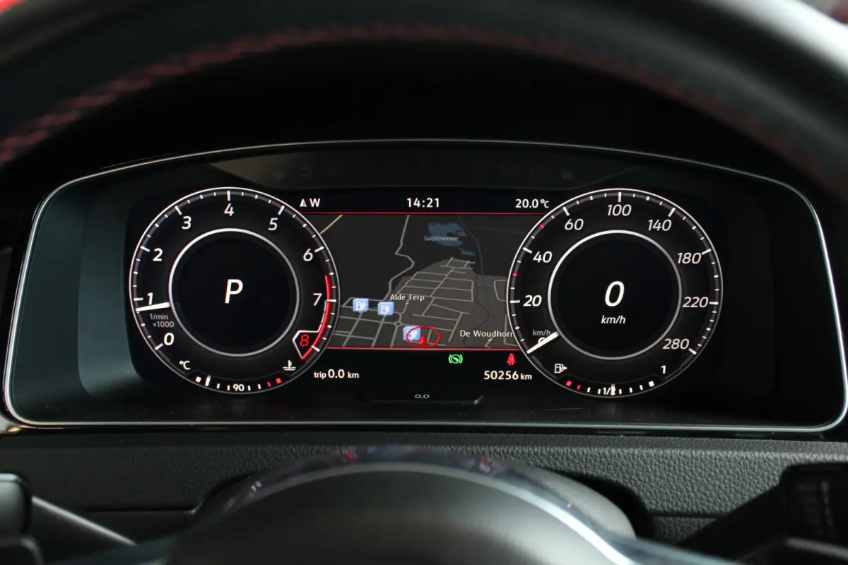 2.0 TSI GTI Performance NL-Auto | Milltek | Dynaudio | Carplay | Virtual Cockpit | Camera | LED | Adapt. Cruise | 19" LMV | PDC