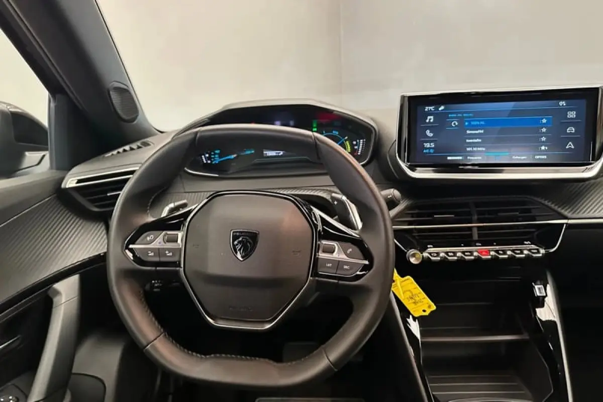 1.2 Hybrid 145 Style LED | Carplay | Parkeersensoren Achter | Cruise | Climate | Bluetooth | Airco (automatisch) | Apple Carplay/Android Auto|telefoonintegratie premium | Cruise control