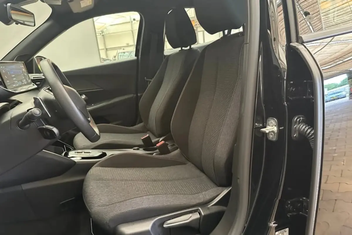 1.2 Hybrid 145 Style LED | Carplay | Parkeersensoren Achter | Cruise | Climate | Bluetooth | Airco (automatisch) | Apple Carplay/Android Auto|telefoonintegratie premium | Cruise control