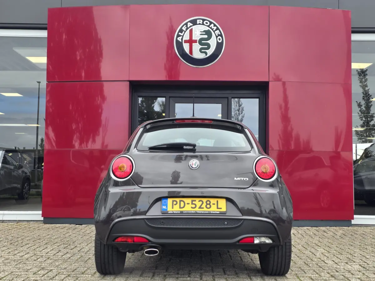 TwinAir Super | 18" velgen | Navigatie | Pack Veloce