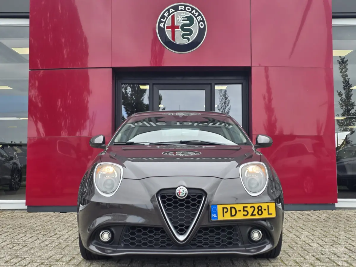 TwinAir Super | 18" velgen | Navigatie | Pack Veloce