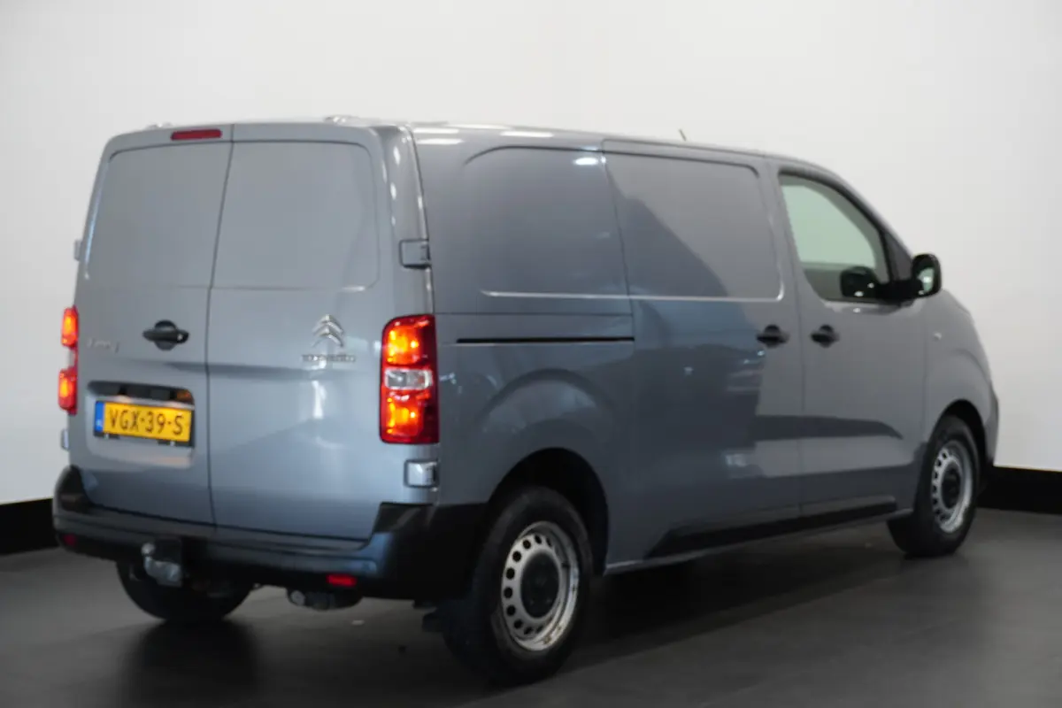 2.0 BlueHDI 120PK EURO 6 - Airco - Navi - Cruise - €11.900,- Excl.