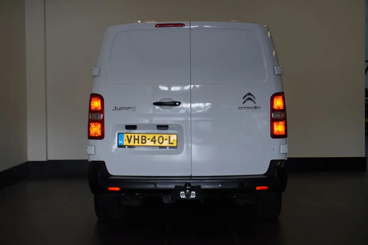 2.0 BlueHDI 180PK Automaat L3 EURO 6 - Airco - Navi - Cruise - €15.900,- Excl.