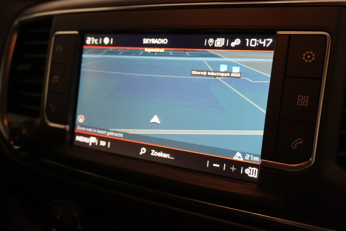 2.0 BlueHDI 180PK Automaat L3 EURO 6 - Airco - Navi - Cruise - €15.900,- Excl.