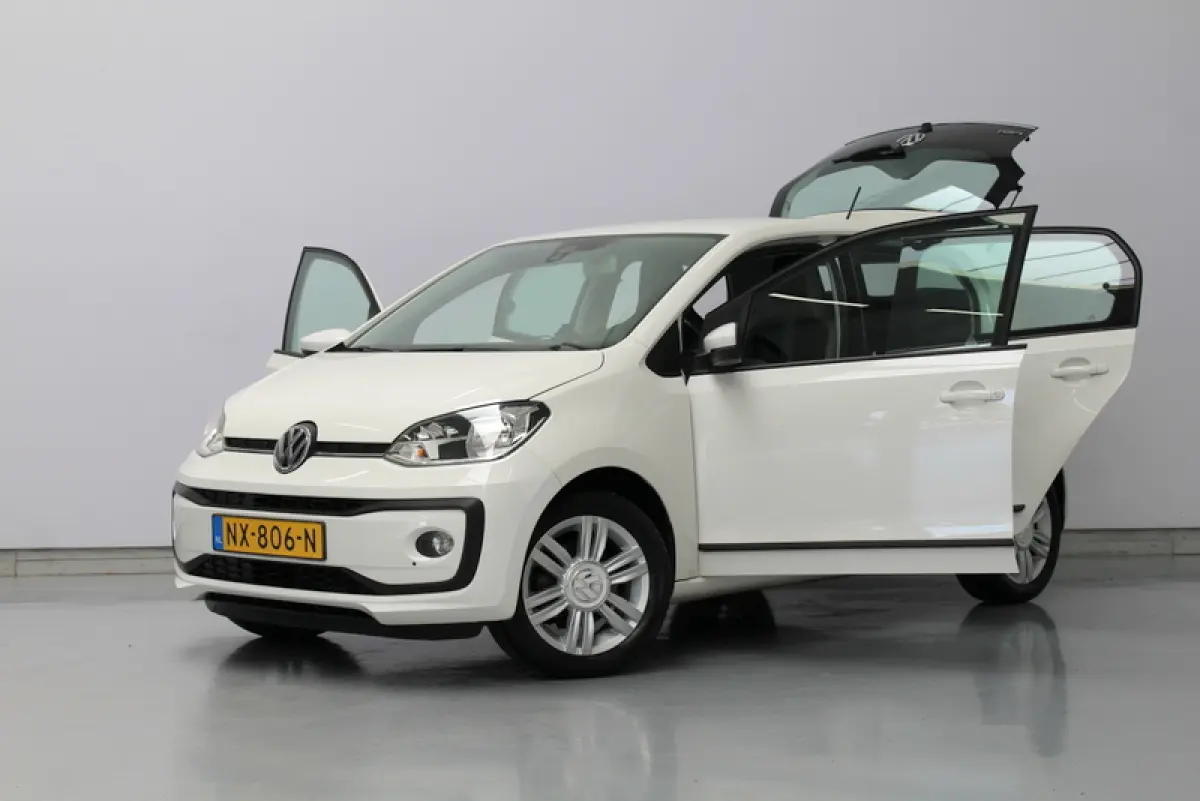 Up! 1.0 BMT high up! 60PK, AIRCO | CRUISE CONTROLE | ELEC-RAMEN/SPIEGELS | PARKEERSENSOREN | CAMERA