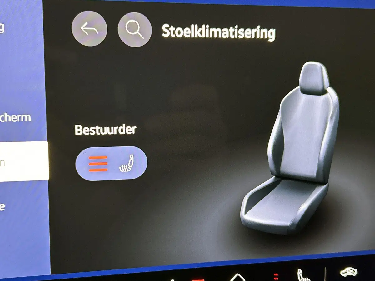 Bulli Limited Edition 286PK | Climatric Airco | Trekhaak | Stoelverwarming | Draadloos Apple Carplay/ Android Auto | DAB+ | Achteruitrijcamera inclusief 360 graden | Diefstalalarm | Navigati