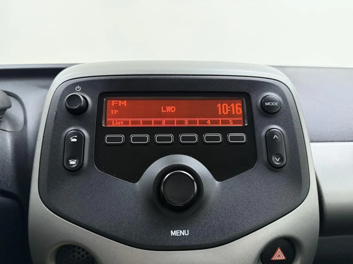 1.0 e-VTi Active | Airco | Parkeersensoren | Multifunctioneel Stuurwiel | Isofix |