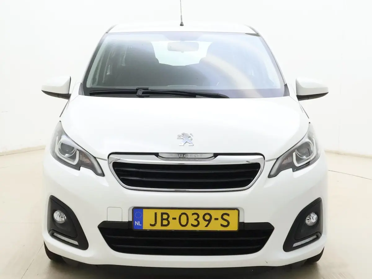 1.0 e-VTi Active | Airco | Parkeersensoren | Multifunctioneel Stuurwiel | Isofix |