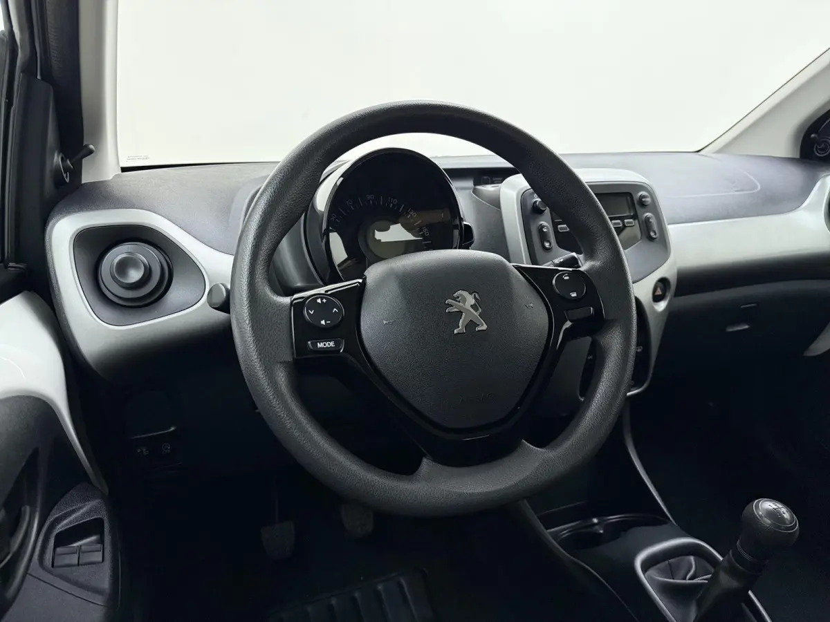 1.0 e-VTi Active | Airco | Parkeersensoren | Multifunctioneel Stuurwiel | Isofix |
