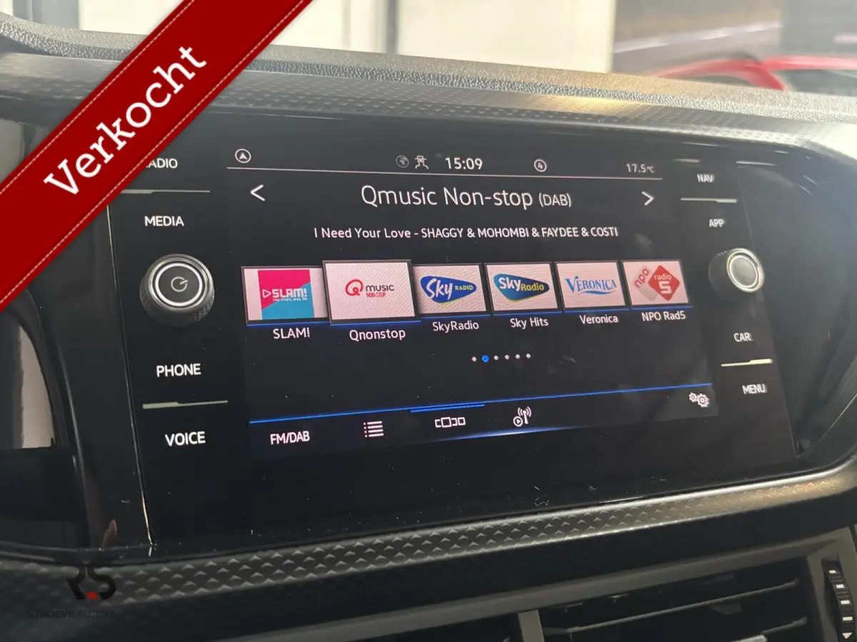 1.0 TSI 110 pk Life | CarPlay | ACC | Airco | Virtual | PDC | 1e Eig | Org NL |