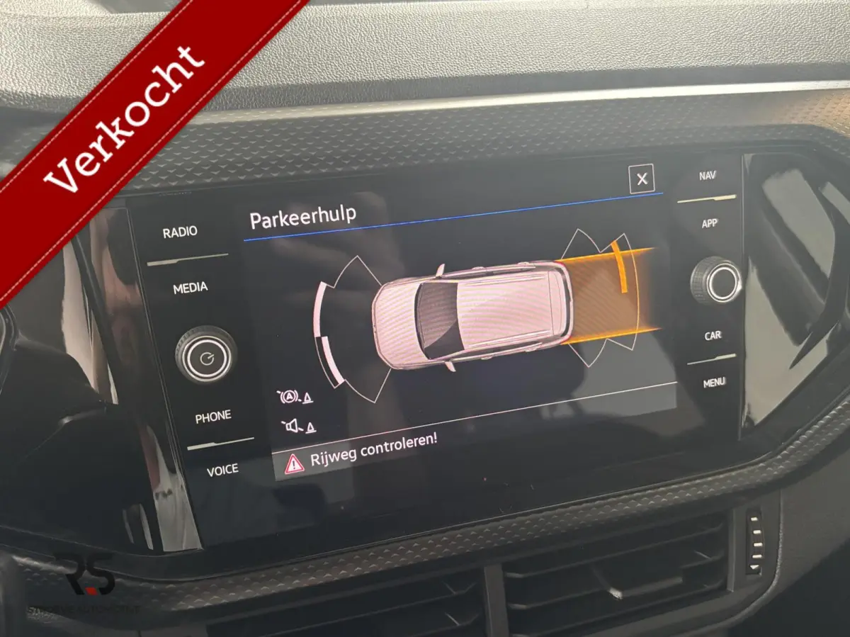 1.0 TSI 110 pk Life | CarPlay | ACC | Airco | Virtual | PDC | 1e Eig | Org NL |