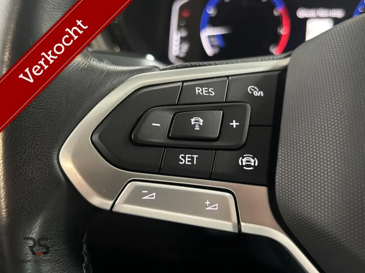 1.0 TSI 110 pk Life | CarPlay | ACC | Airco | Virtual | PDC | 1e Eig | Org NL |