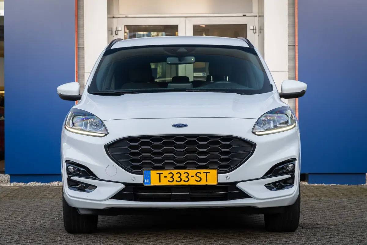 2.5 PHEV ST-Line | Camera | Stuur/stoel/voorruit verwarming | Keyless | Navi | Clima | Apple Carplay/Android Auto | Achteruitrijcamera | Apple Carplay/Android Auto|telefoonintegratie premium