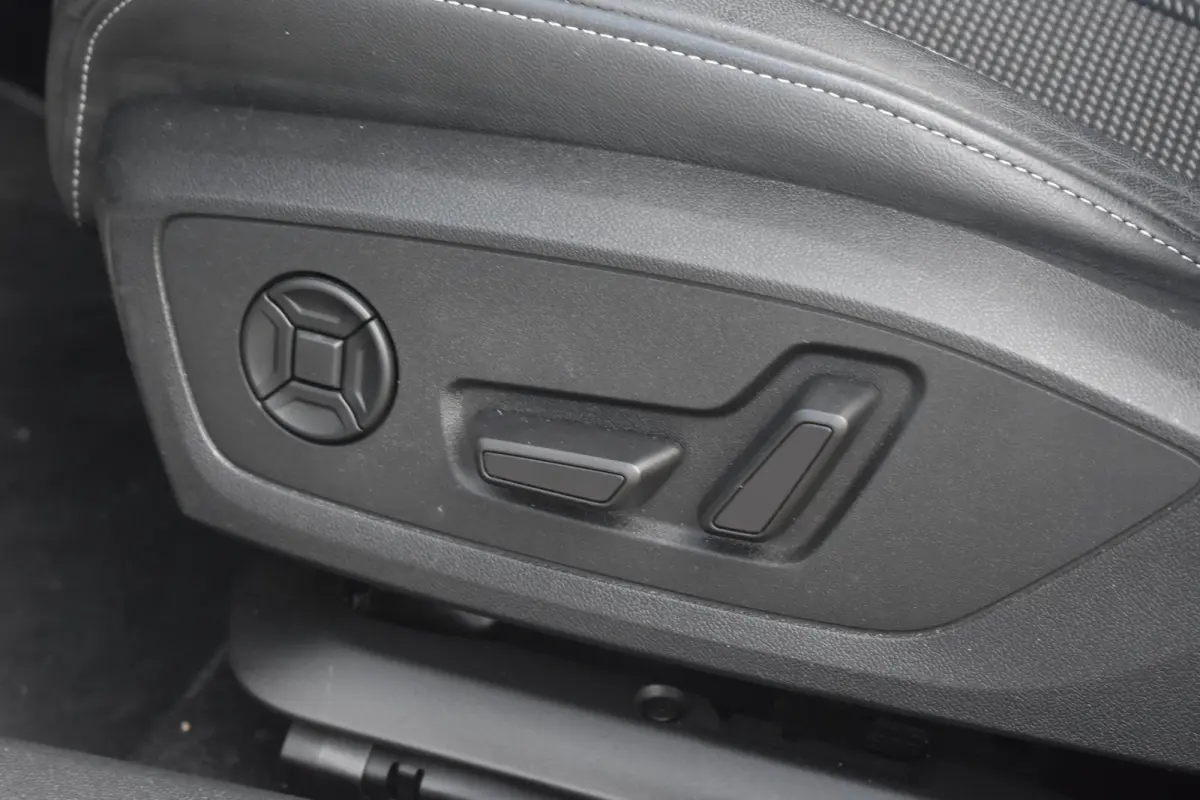 30 TFSI S edition 110PK S-Tronic | Sportonderstel | Elektrische bestuurdersstoel | Premium Audio System | Schuif-kanteldak | Verwarmbare voorstoelen