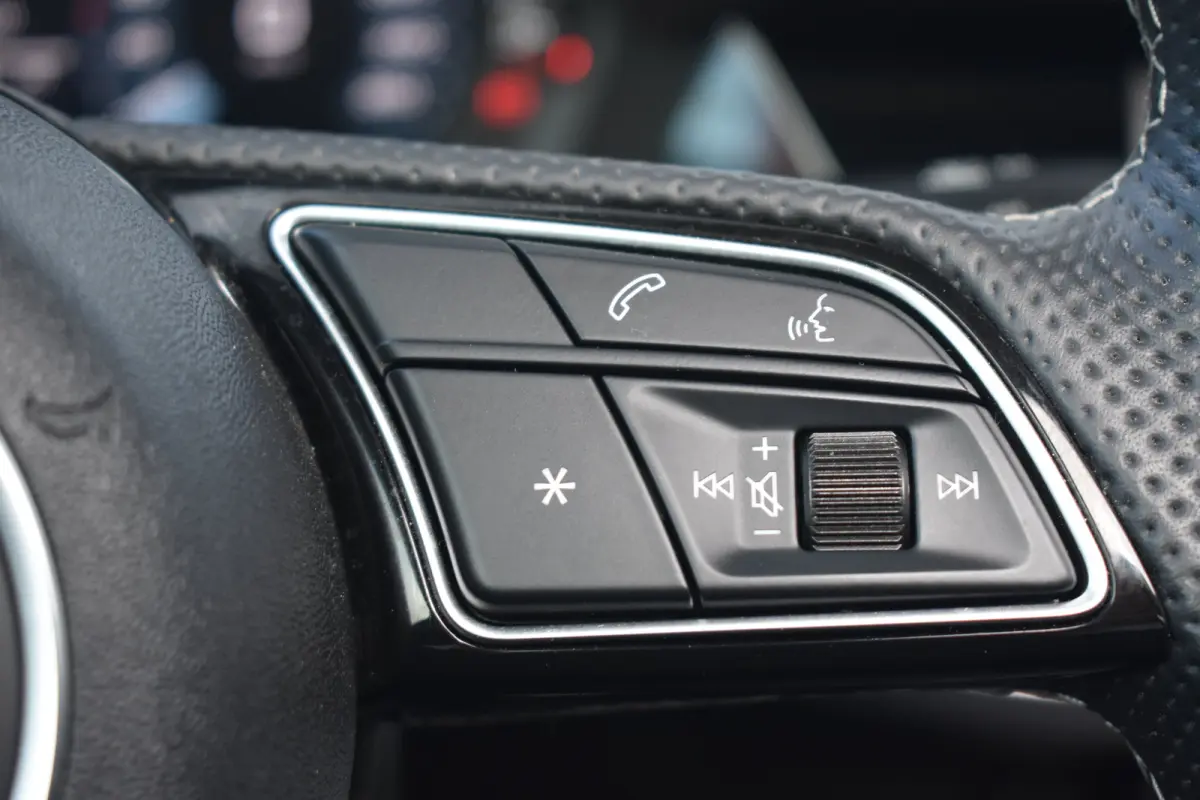 30 TFSI S edition 110PK S-Tronic | Sportonderstel | Elektrische bestuurdersstoel | Premium Audio System | Schuif-kanteldak | Verwarmbare voorstoelen