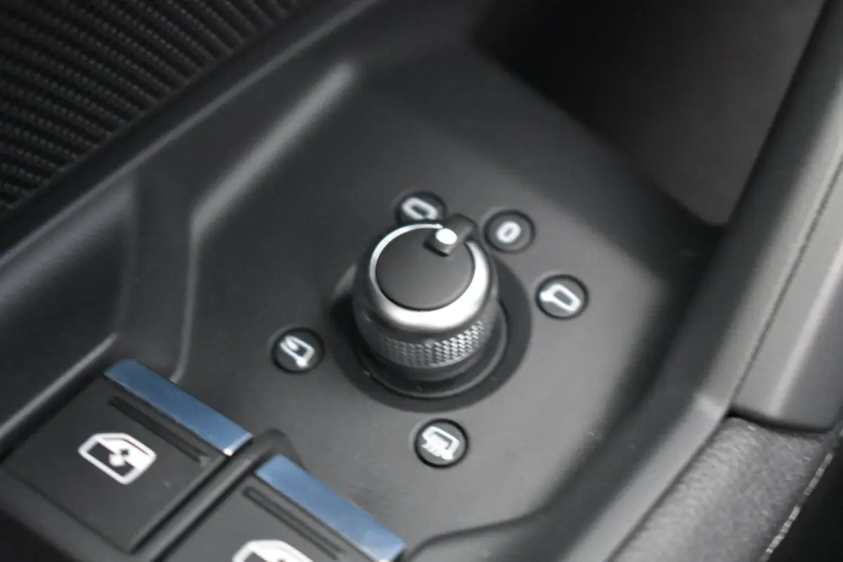 30 TFSI S edition 110PK S-Tronic | Sportonderstel | Elektrische bestuurdersstoel | Premium Audio System | Schuif-kanteldak | Verwarmbare voorstoelen