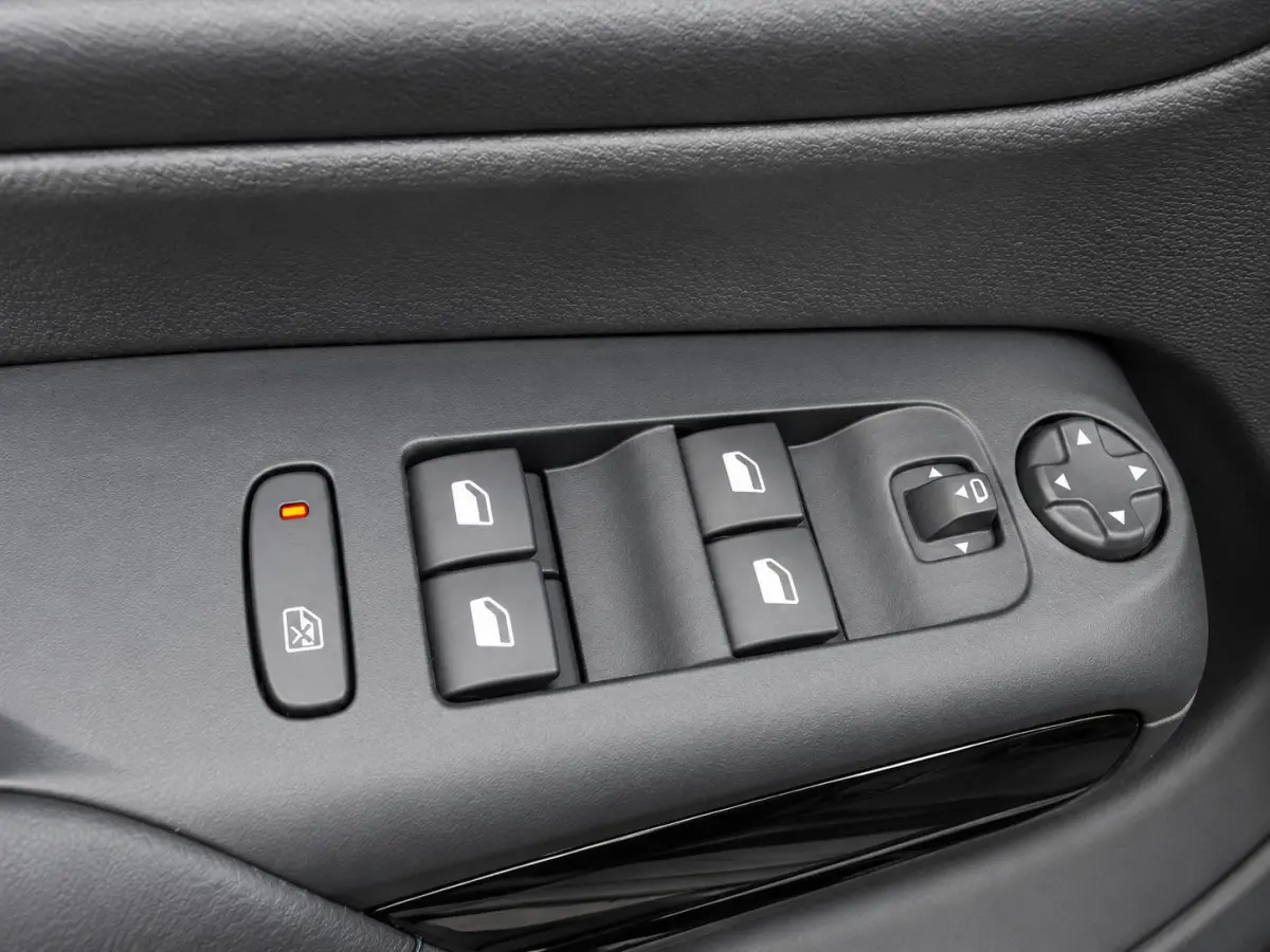 1.2 Hybrid Max Automaat Navigatie Apple Carplay Android Auto Parkeerhulp Adaptive Cruise Control Stoelverwarming Elektrische achterklep Full Led Climate Control