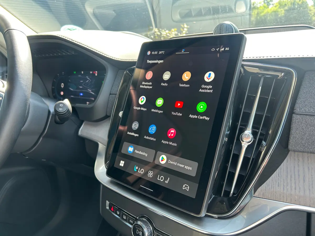 2.0 T8 Plug-in hybrid AWD Ultra Bright | Luchtvering | Trekhaak | 360 camera | HU-Display | Stoelventilatie |