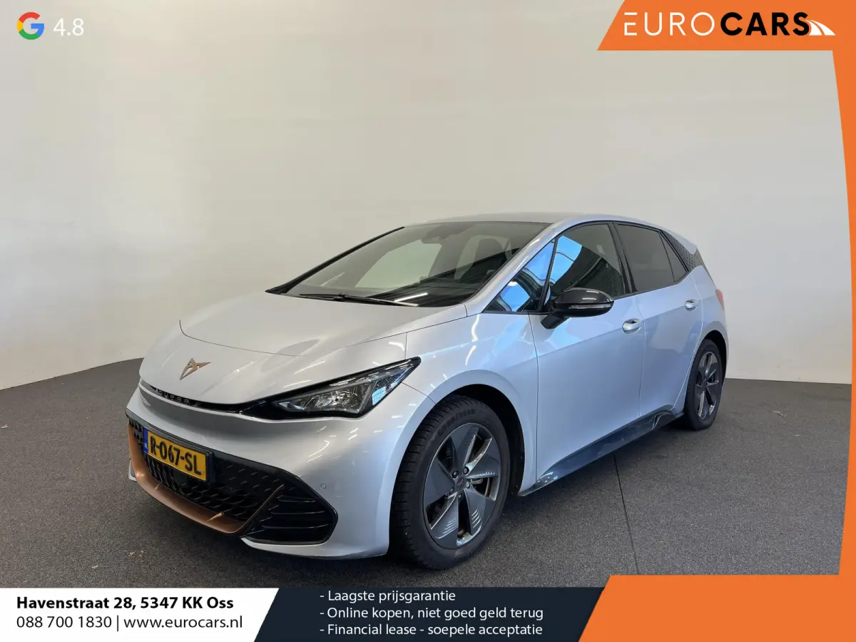 Business 62 kWh Navigatie Apple Carplay/Android Auto Camera Parkeersensoren Adaptive Cruise Control Stuurverwarming Lichtmetalen velgen Climate Control