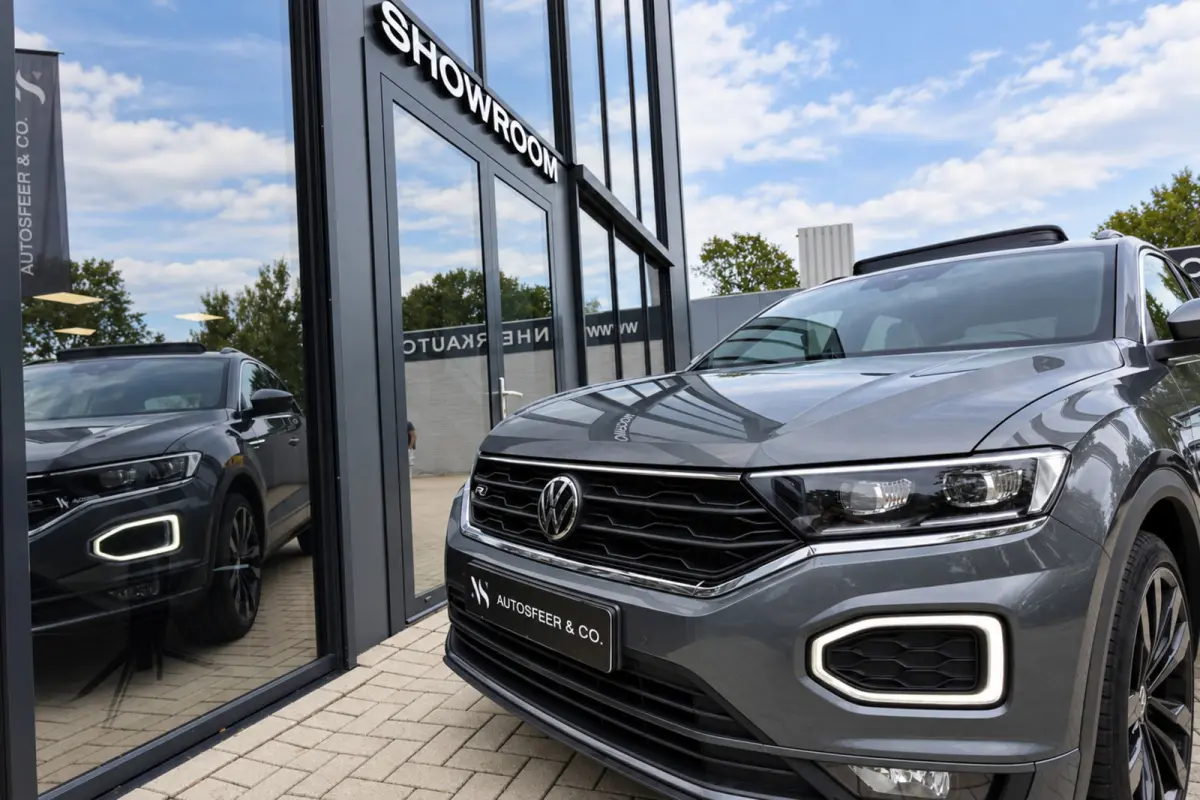 1.5 TSI Sport R-Line PANO CAM ACC