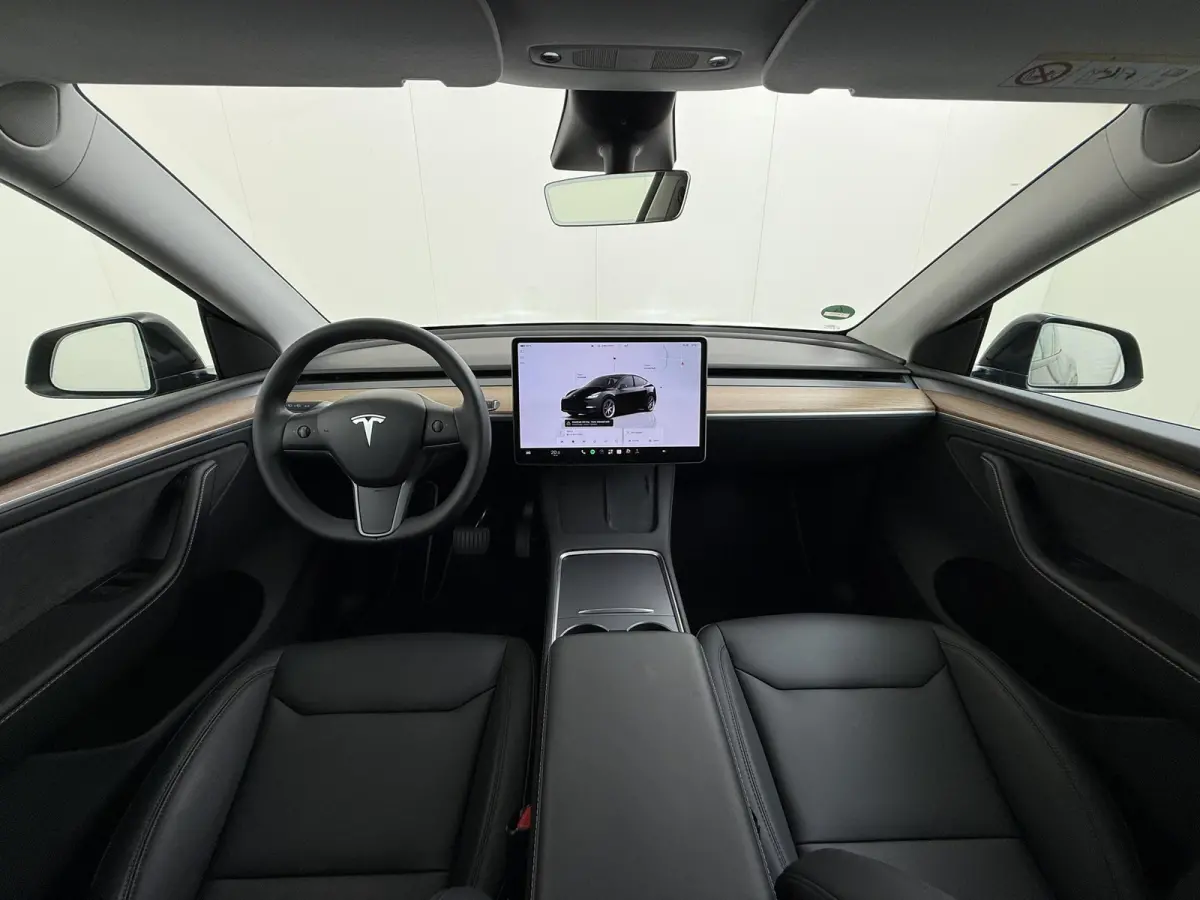 Long Range AWD 75 kWh SOH 95% | TESLA FABRIEKSGARANTIE TOT 2028/ 80.000KM! | FABRIEKSGARANTIE OP ACCU & AANDRIJFLIJN TOT 2032 OF 192.000 KM | BTW VERREKENBAAR