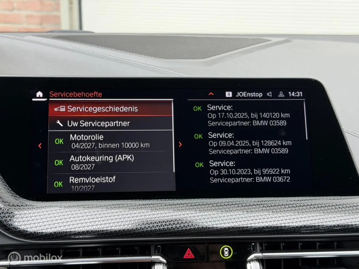116i High Executive 2DE EIG Dealer OND CarPlay Sportstoelen