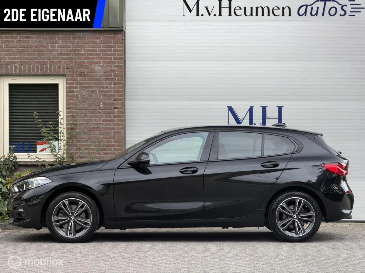 116i High Executive 2DE EIG Dealer OND CarPlay Sportstoelen
