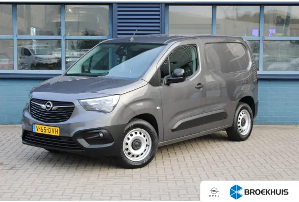 50kWh 136 PK | CAMERA | NAVIGATIE | BETIMMERING | VERWARMD STUUR | VOORVERWARMBAAR | APPLE CARPLAY/ANDROID AUTO |